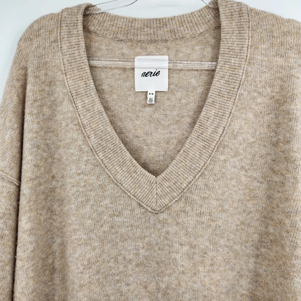 Aerie Unreal V Neck Sweater Womens Size Medium Beige Oversized Long Sleeve